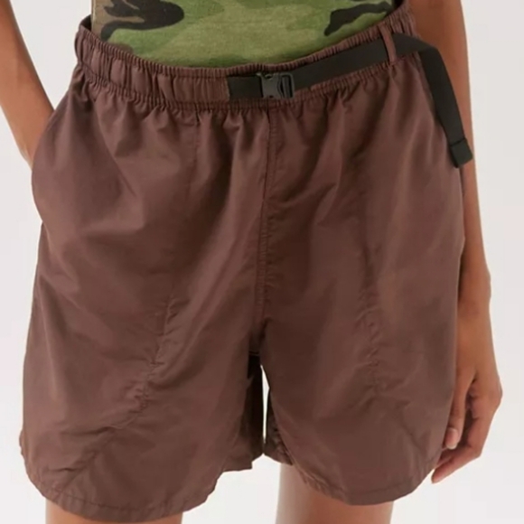 💥BUY 2 GET 1 FREE Market X Smiley UO Exclusive Tech Short, Size M, Color Brown - Picture 2 of 6